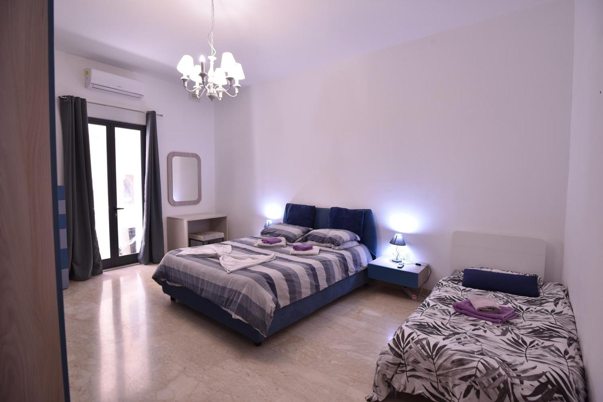 Apartment Xl Seafront In *